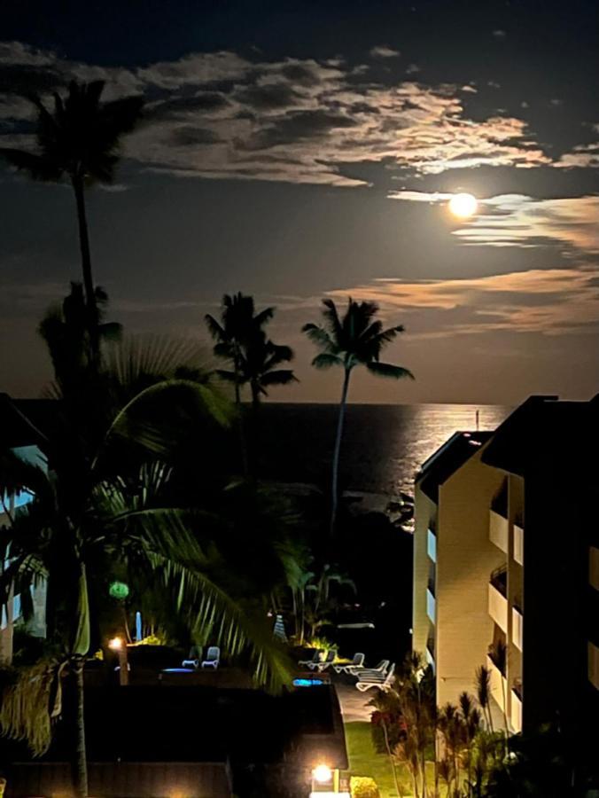 Kona Magic Ali'I - Top Floor Views, Pool, Beach, Sunsets Kailua-Kona Exteriér fotografie
